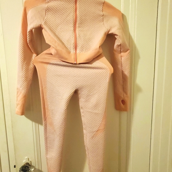 Work out - Picture 2 of 3